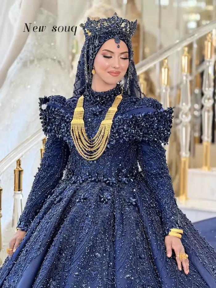 Robes de bal de mariée musulmanes bleu marine à manches longues, robes de soirée de luxe brodées et perlées, robes de mariée personnalisées