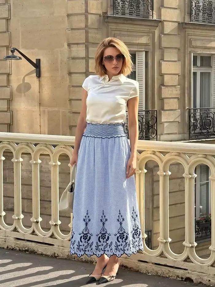 Jupe élégante bleue à carreaux pour femme