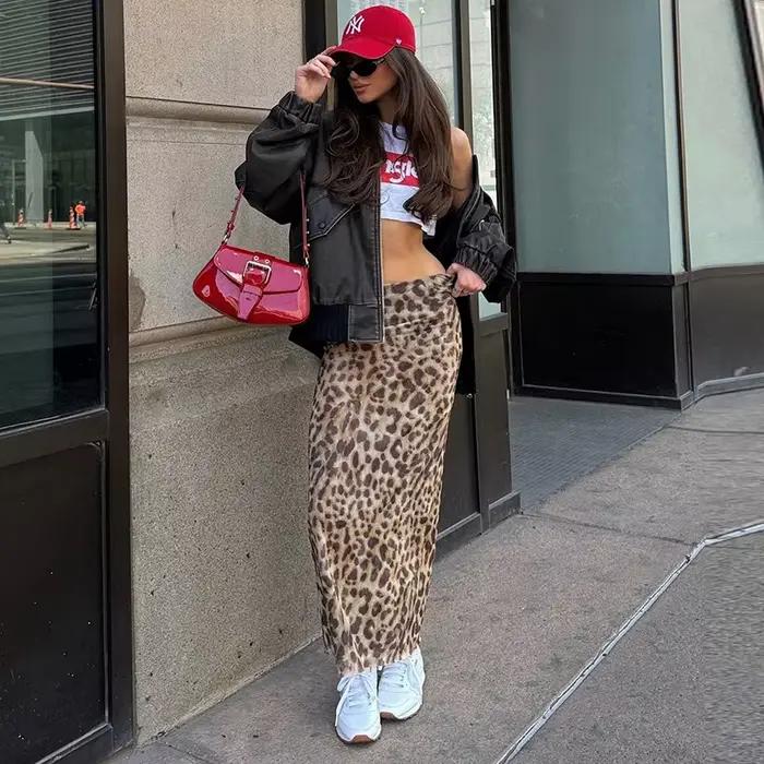 Nouvelle jupe taille haute personnalisée à imprimé léopard style Spice Girl pour l'automne 2026