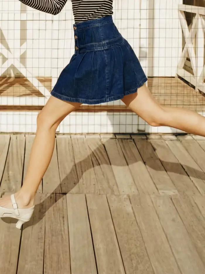 Jupe Courte Plissée en Jean Bleu Taille Haute pour Femme
