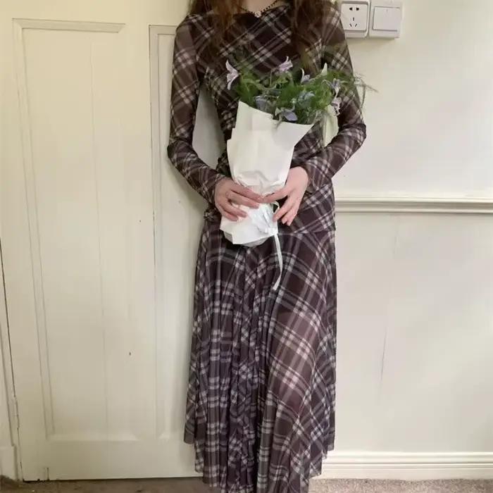 Robe longue élégante à carreaux style décontracté 2026 pour femme, nouvelle collection printemps-automne, taille américaine, pour le marché international