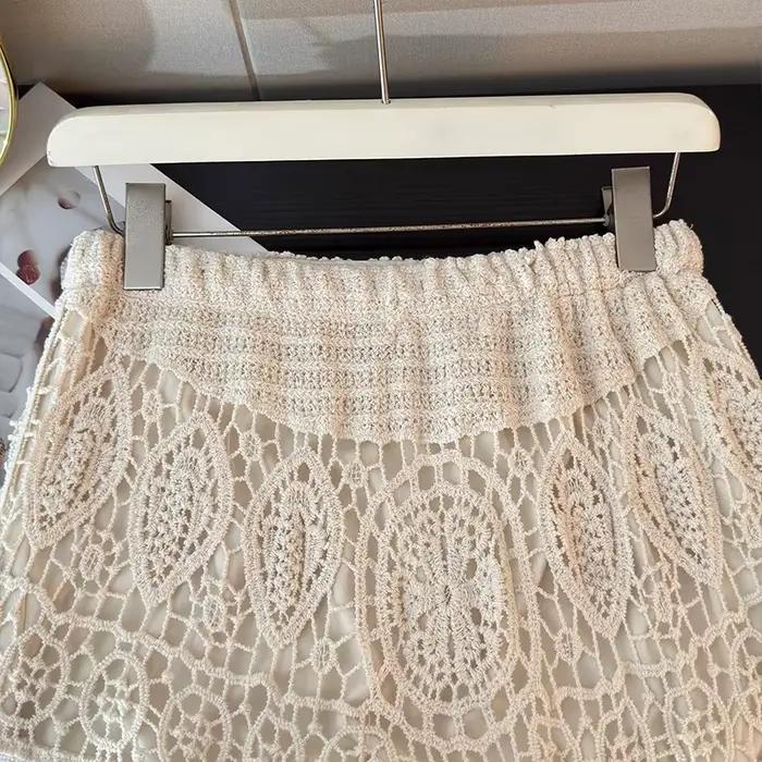 Jupe midi trapèze élégante en dentelle brodée lourde pour femme, collection Printemps 2026, taille haute, coupe ample, style féerique, en tissu de coton