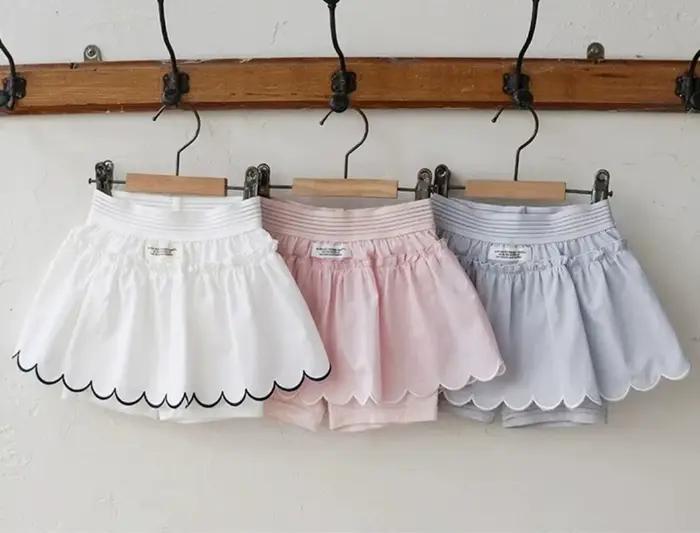 Q2650-T2648 Style coréen nouveauté filles confortable mignon doux dentelle à la mode polyvalent pantalon jupe ensemble pour les enfants