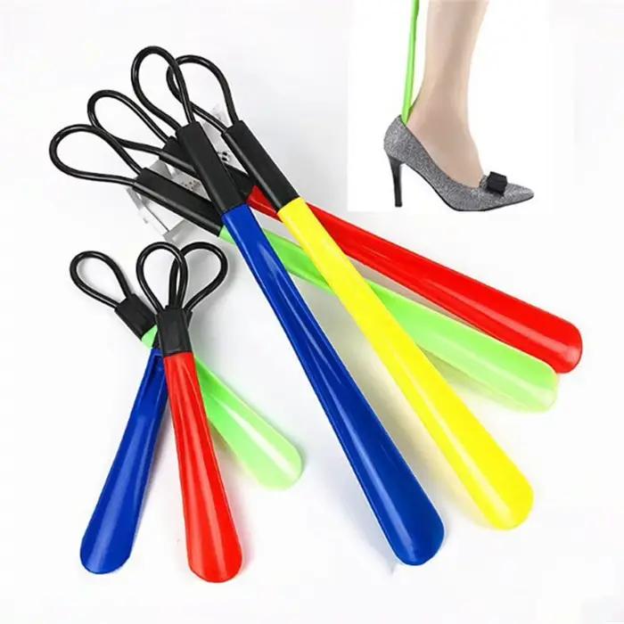 Chausse-pied en plastique à long manche, pratique et pratique pour enfiler les chaussures