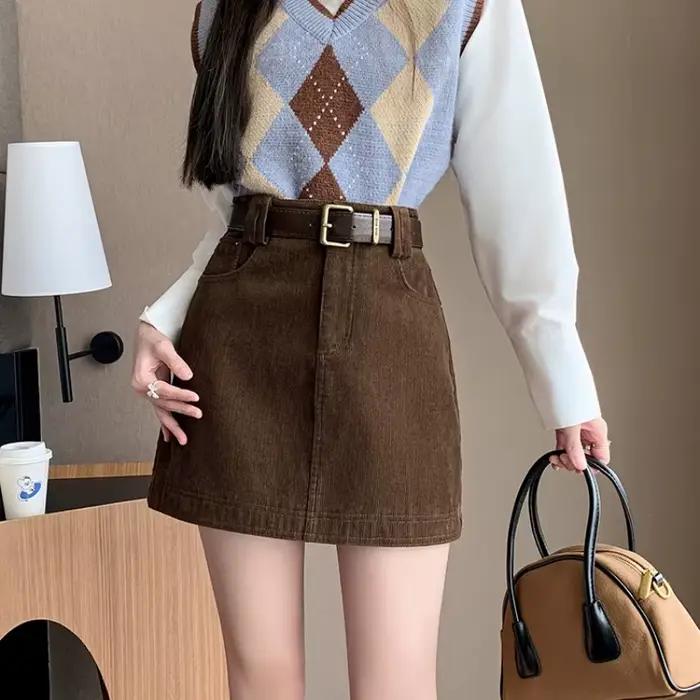 Mini Jupe Trapèze en Velours Côtelé Polyvalente Pour Femmes Style Décontracté Occasions Spéciales Automne Hiver