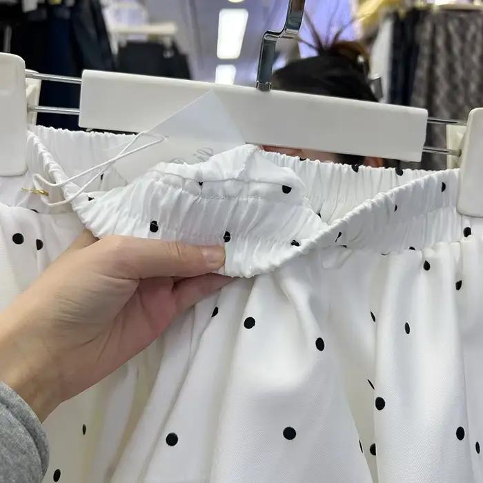 Mini-jupe blanche à pois, jupe courte d'été tendance pour femme