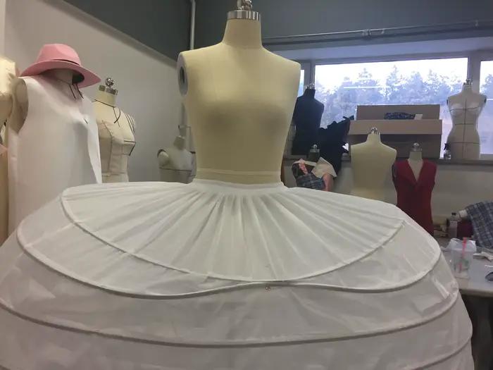 Pannier-Jupon Blanc avec 9 Cerceaux pour Robe de Mariée