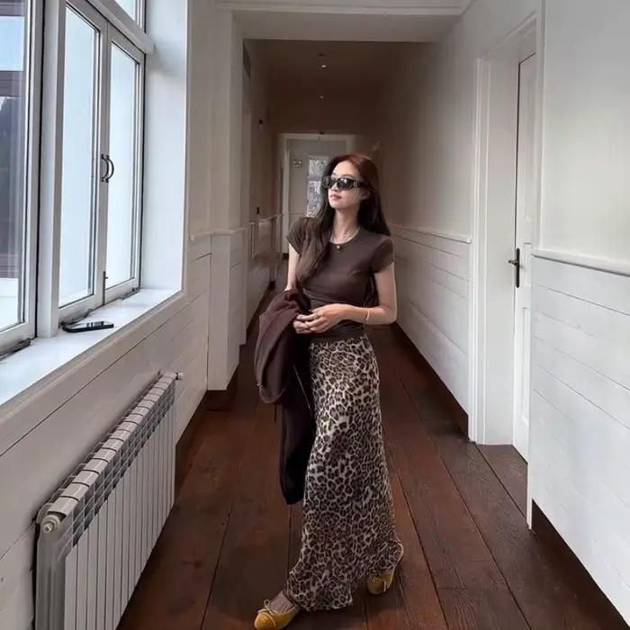 Nouvelle jupe midi transparente à imprimé léopard pour femme