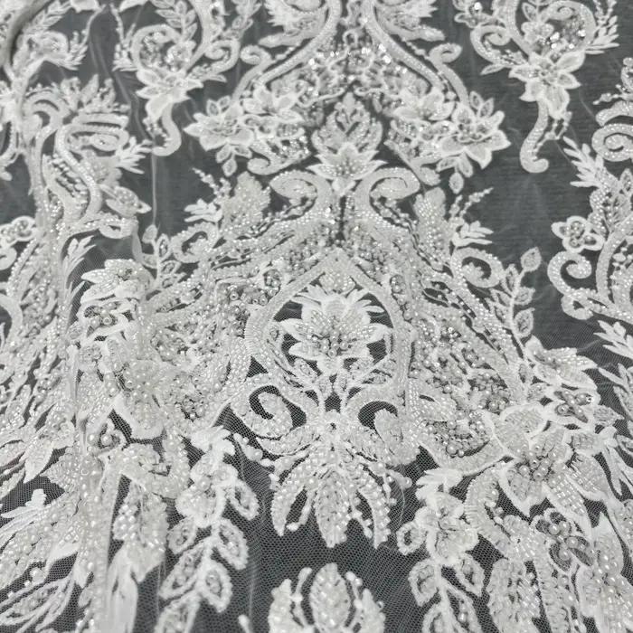 Robe de mariée haut de gamme unique et luxueuse de style palais, broderie en dentelle perlée, tissu brodé