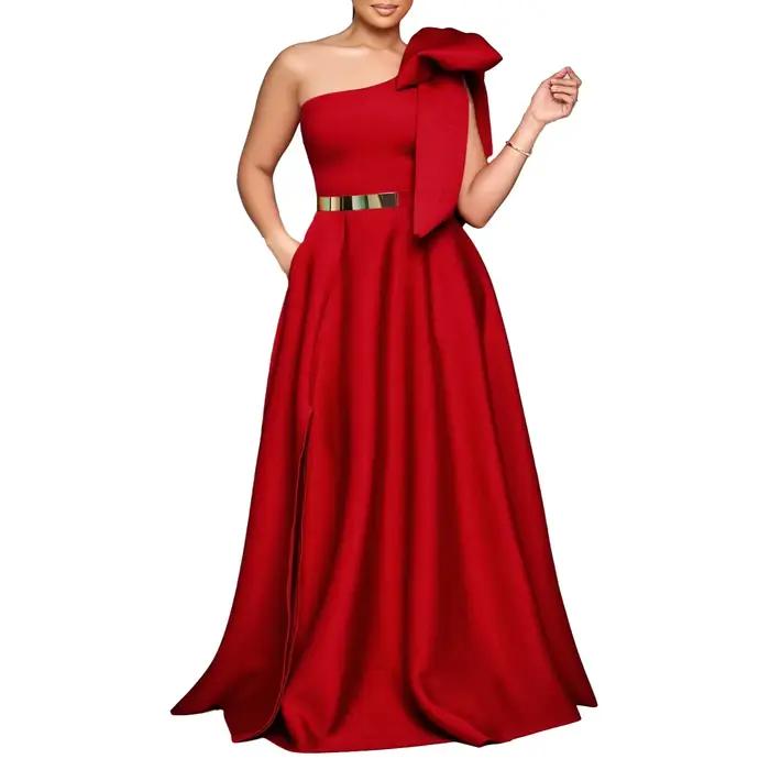 Robe longue élégante à la mode en forme d'arc