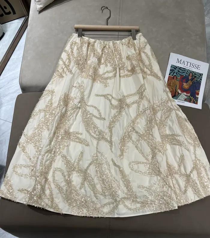 Jupe en coton taille haute pour femme avec embellissement de sequins élaborés