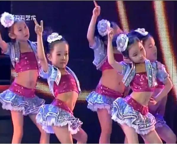 Jupe de salsa à paillettes pour enfants, robes de Rhpour enfants, olympiques de performance de danse jazz, olympiques de danse hip hop, haute qualité