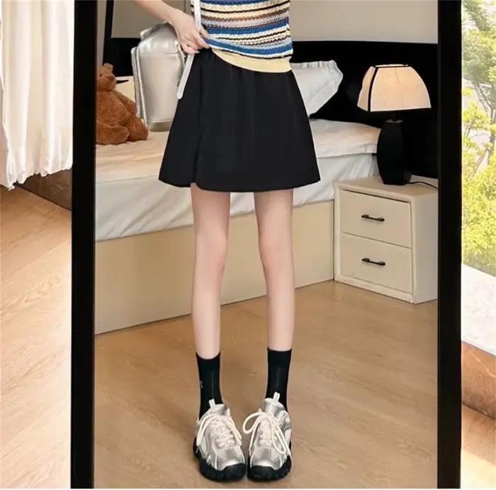 Shorts et Jupes Coréennes pour Femmes – Nouvelle Collection Été 2026 – Pantalon Taille Haute Uni Décontracté Style Streetwear Harajuku