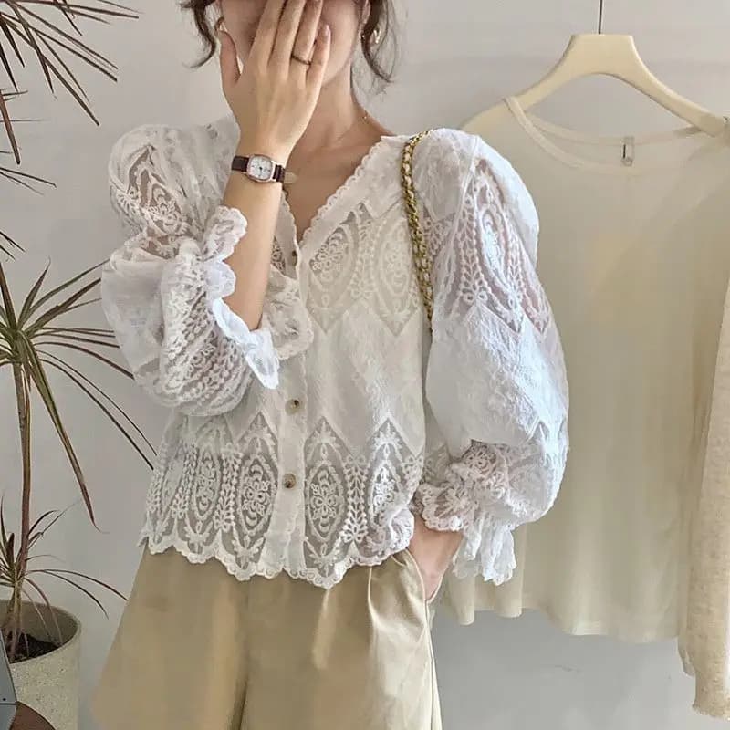 Haut en dentelle à col en V et manches longues, style rétro français, design ajouré, vêtement d'exté