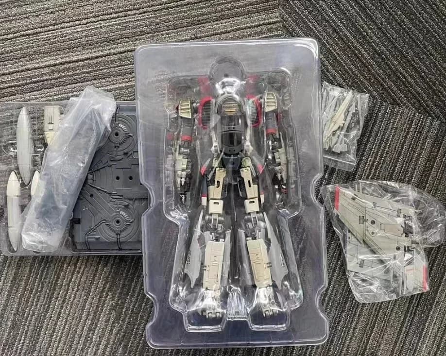 Transformation ZETA JOUETS ZV-02 ZV02 Version 2.0 Bliztwing Action Figure