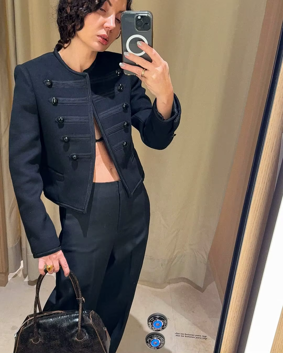 Manteau court à boutons en Satin pour femmes, rétro, manches longues, cintré à la taille, simple bou