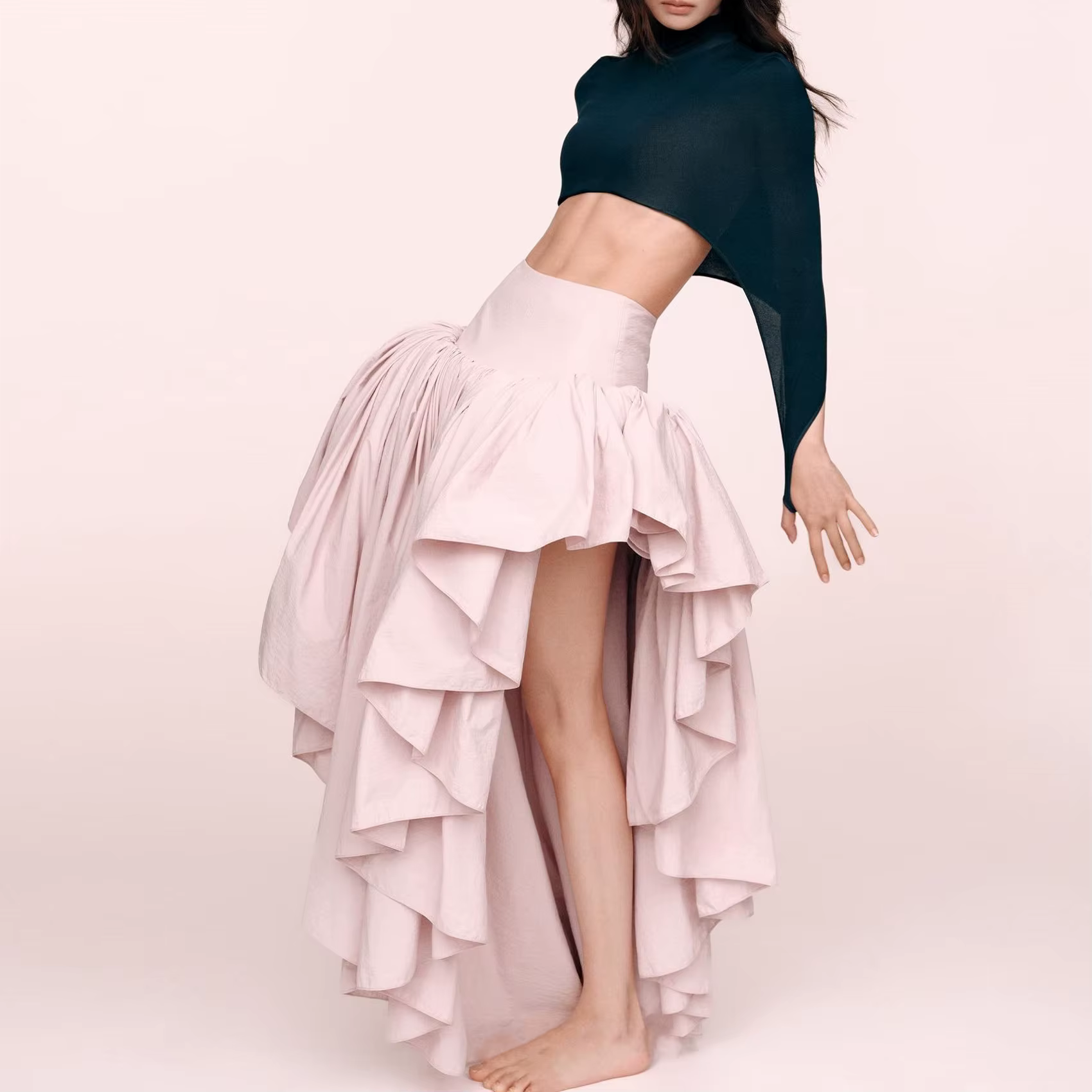 Jupe longue asymétrique rose à volants superposés pour femme, idéale pour les soirées et les clubs
