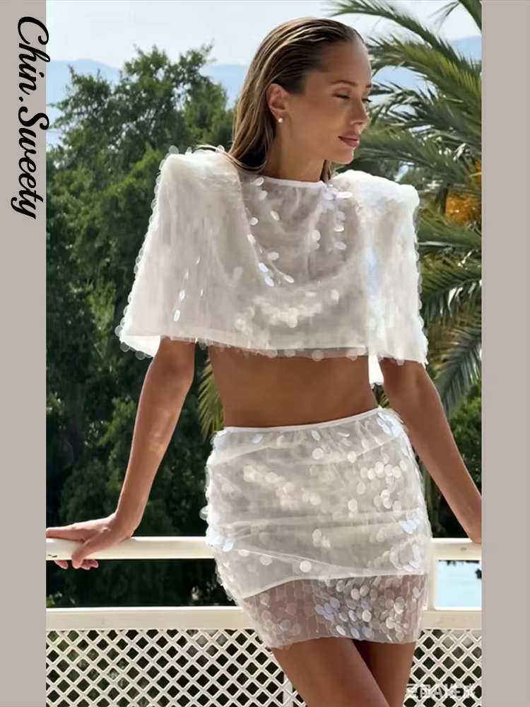 Ensemble chic 2 pièces pour femme : Haut court à sequins et mini-jupe, col rond, manches courtes – C
