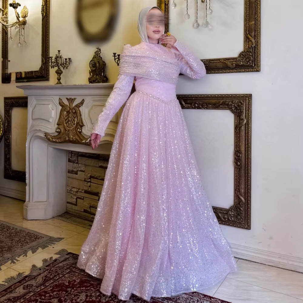 Robe de soirée de luxe personnalisée à manches longues, robe longue plissée à sequins, robe élégante