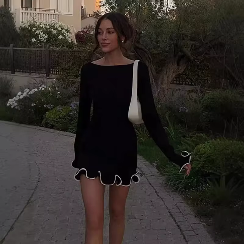 Jupe courte serrée avec jupe à volants à manches longues, robe tricotée de Style petit parfum avec j
