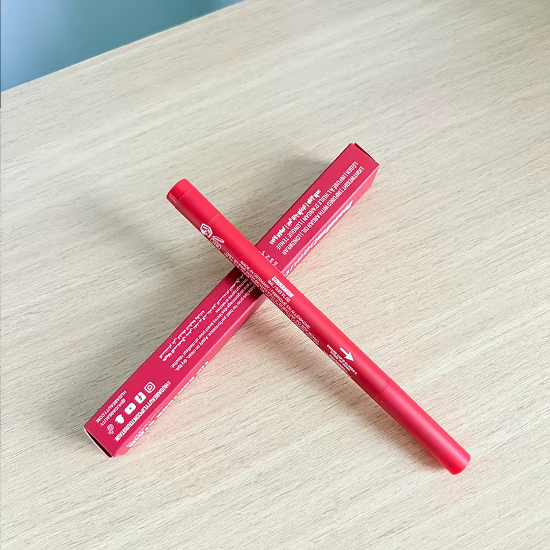 Nouveau produit : Rouge à lèvres, Hydratant Goji Juteux, Fard à joues, Poudre fixatrice, Crayon à lè