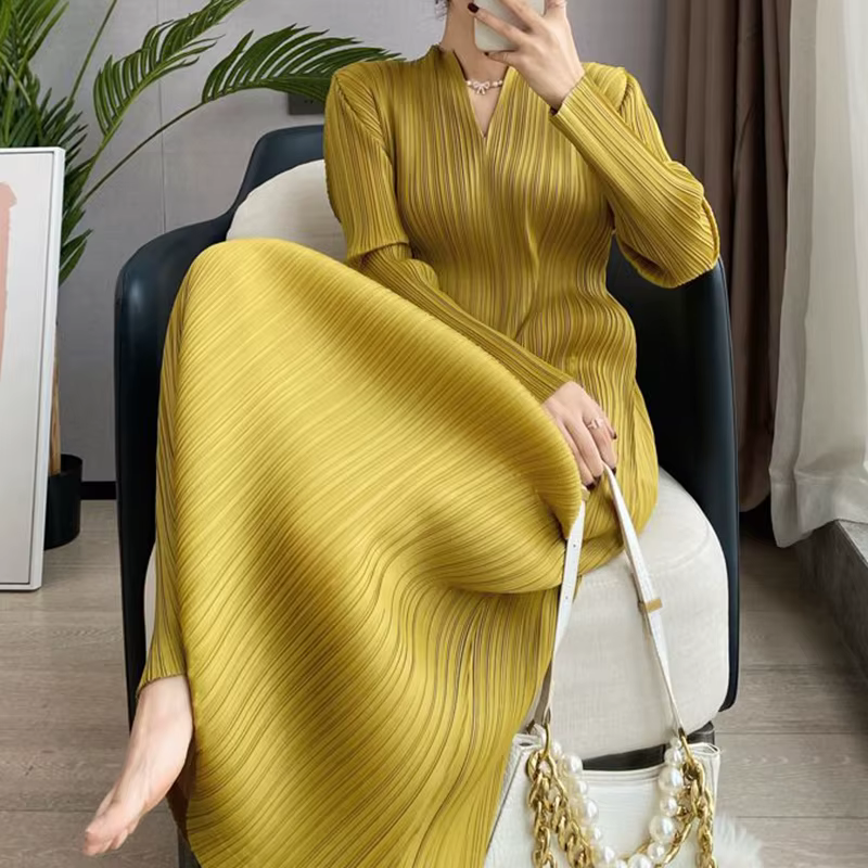 Robe plissée à manches longues pour femmes, nouvelle collection printemps et automne 2023, col en v,