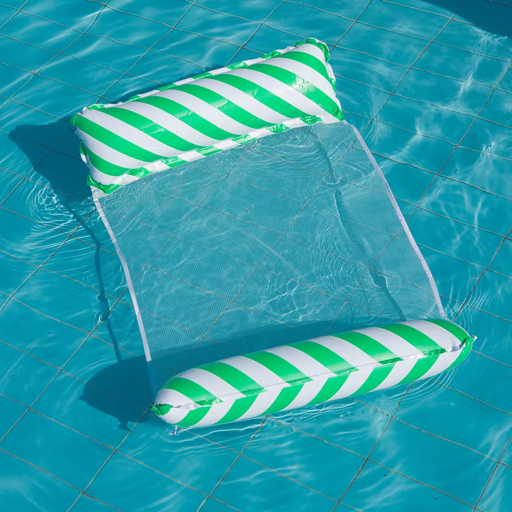 Chaise longue gonflable à rayures pliables, adaptée aux fêtes de piscine et aux loisirs de plage, li