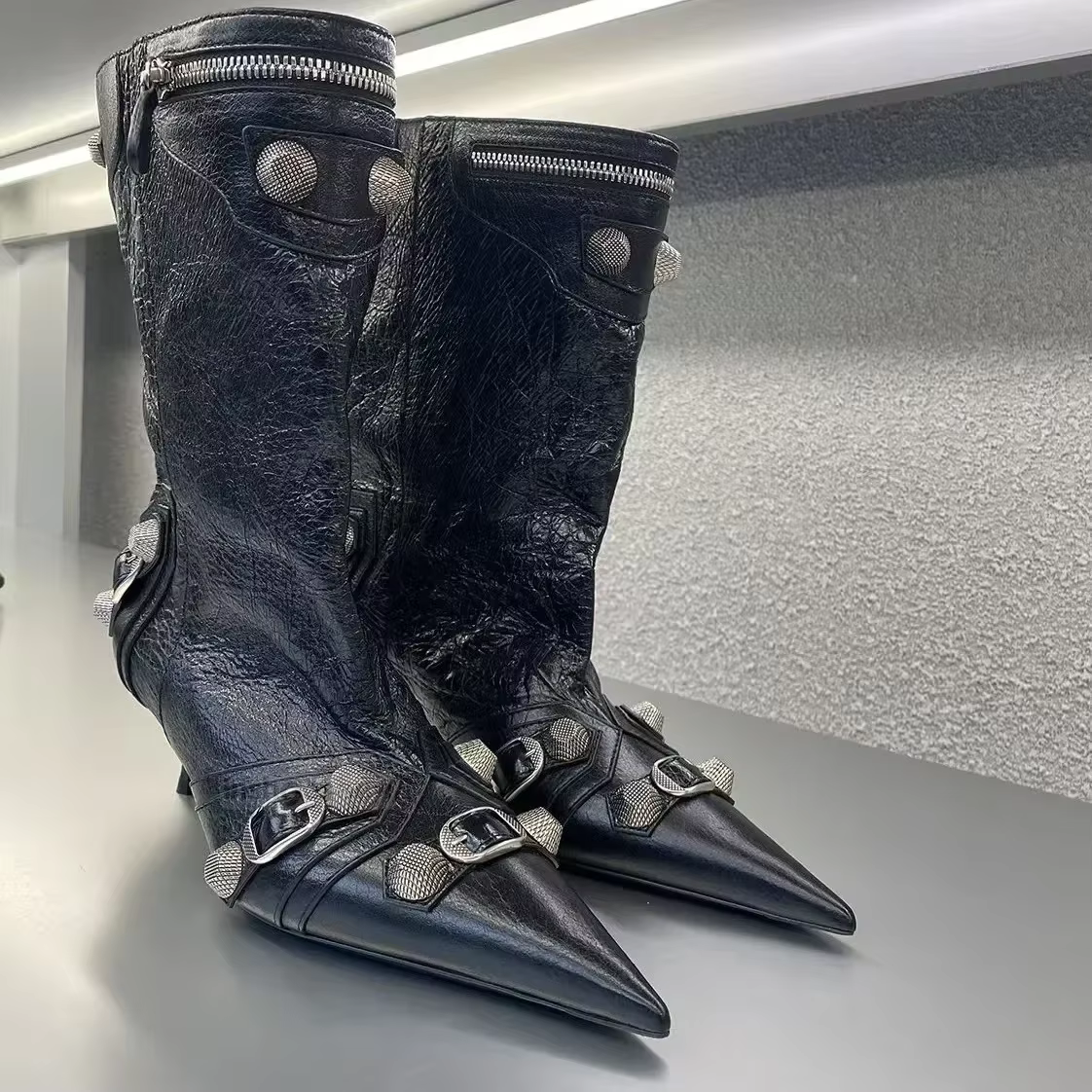 Talons aiguilles sexy pour femmes avec décoration de rivet, bottes au genou à large baril, bottes de