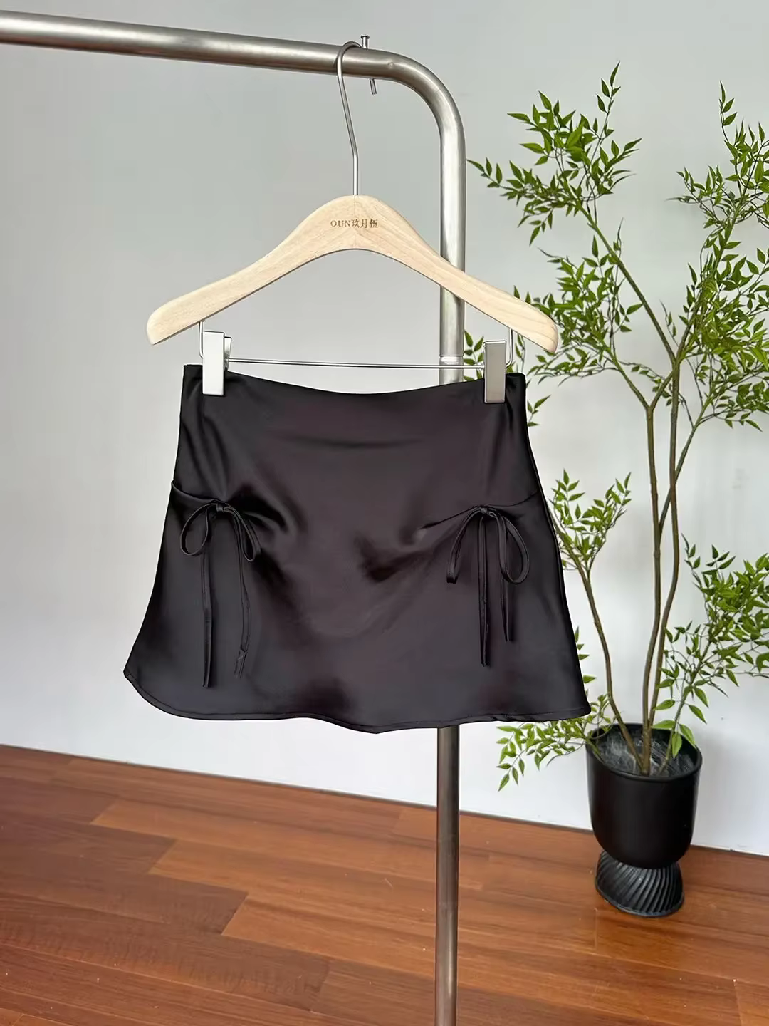 Jupe courte à nœud pour femme, nouvelle jupe amincissante taille haute d'été, jupe trapèze élégante 