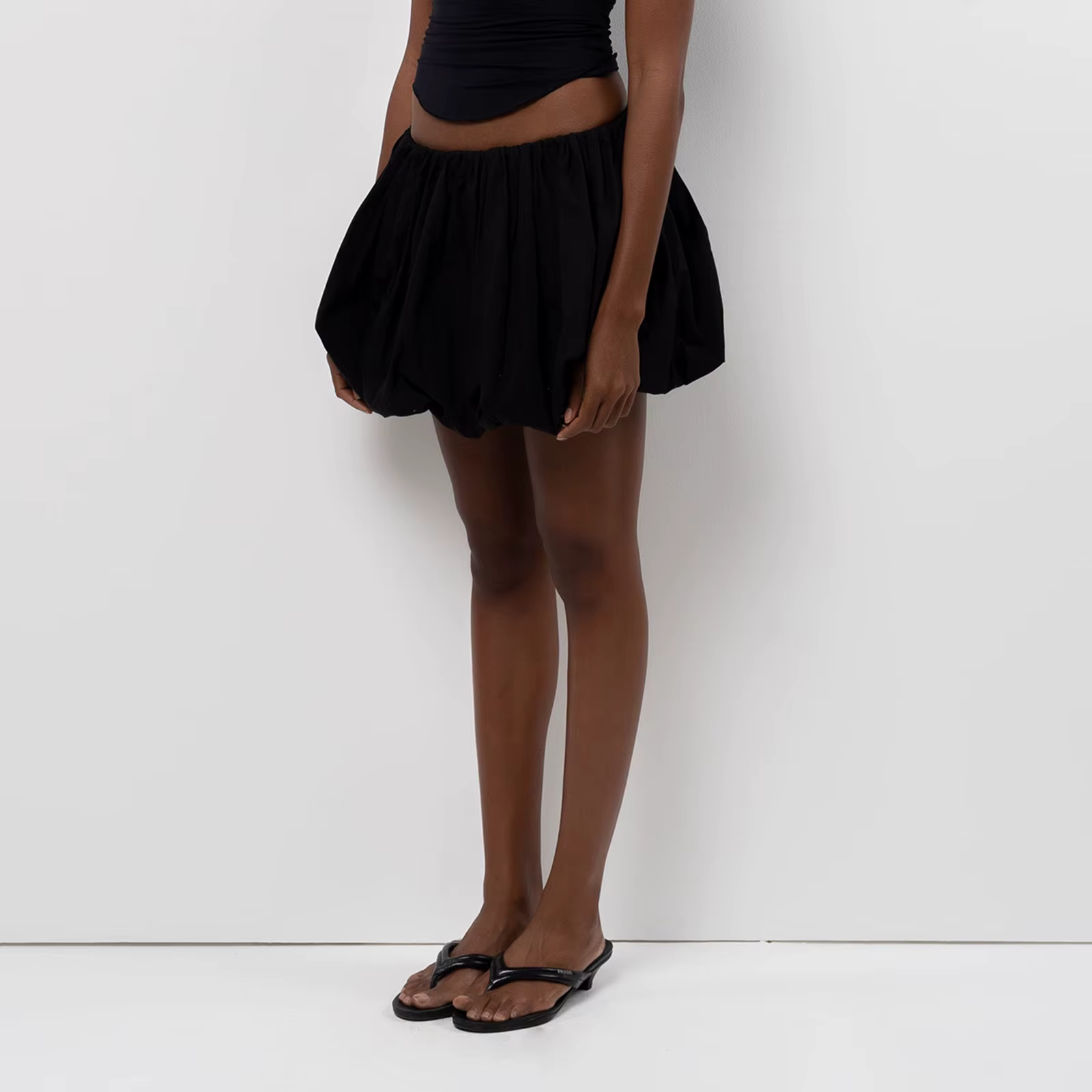 Femmes lanterne Mini jupes été décontracté coupe ample taille élastique couleur unie courte jupe bou