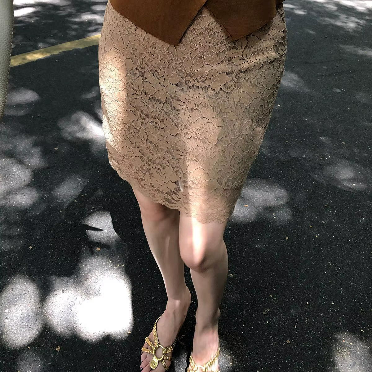 Jupe en dentelle pour femme, nouvelle collection, taille haute, coupe ajustée, élégante et raffinée,