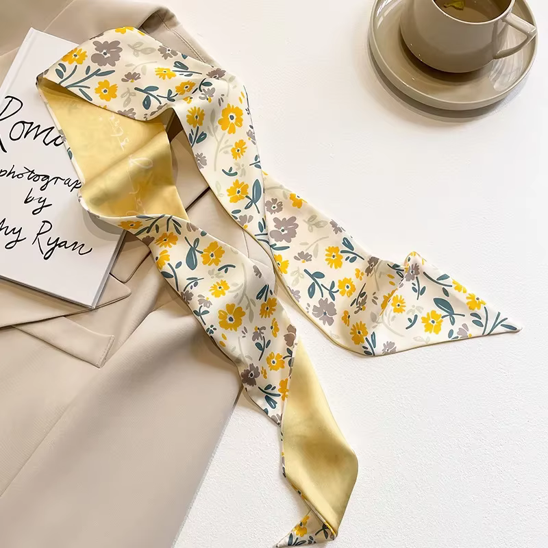 Petite écharpe en soie de décoration multifonctionnelle de couleur pastel jaune, accessoires de sac