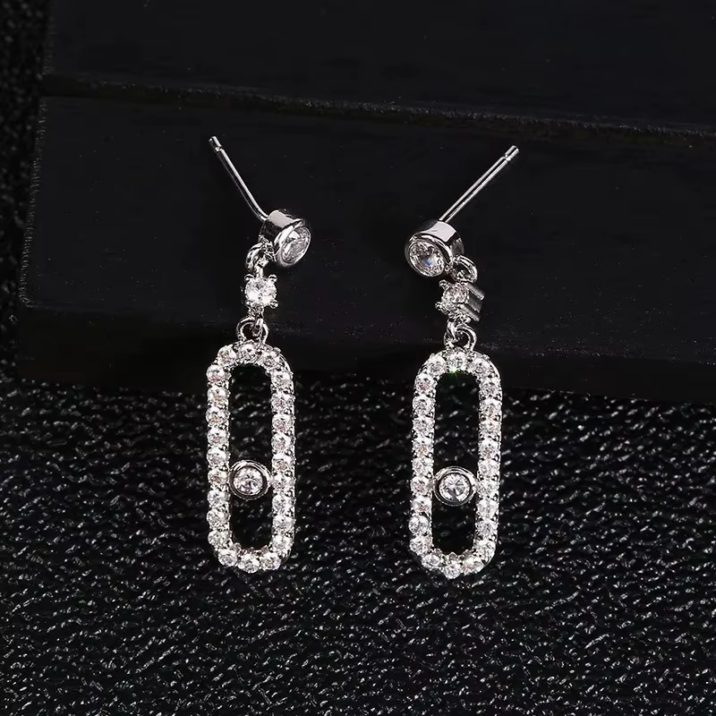 Boucles d'oreilles pendantes élégantes en forme de losange géométrique de style européen avec chaîne
