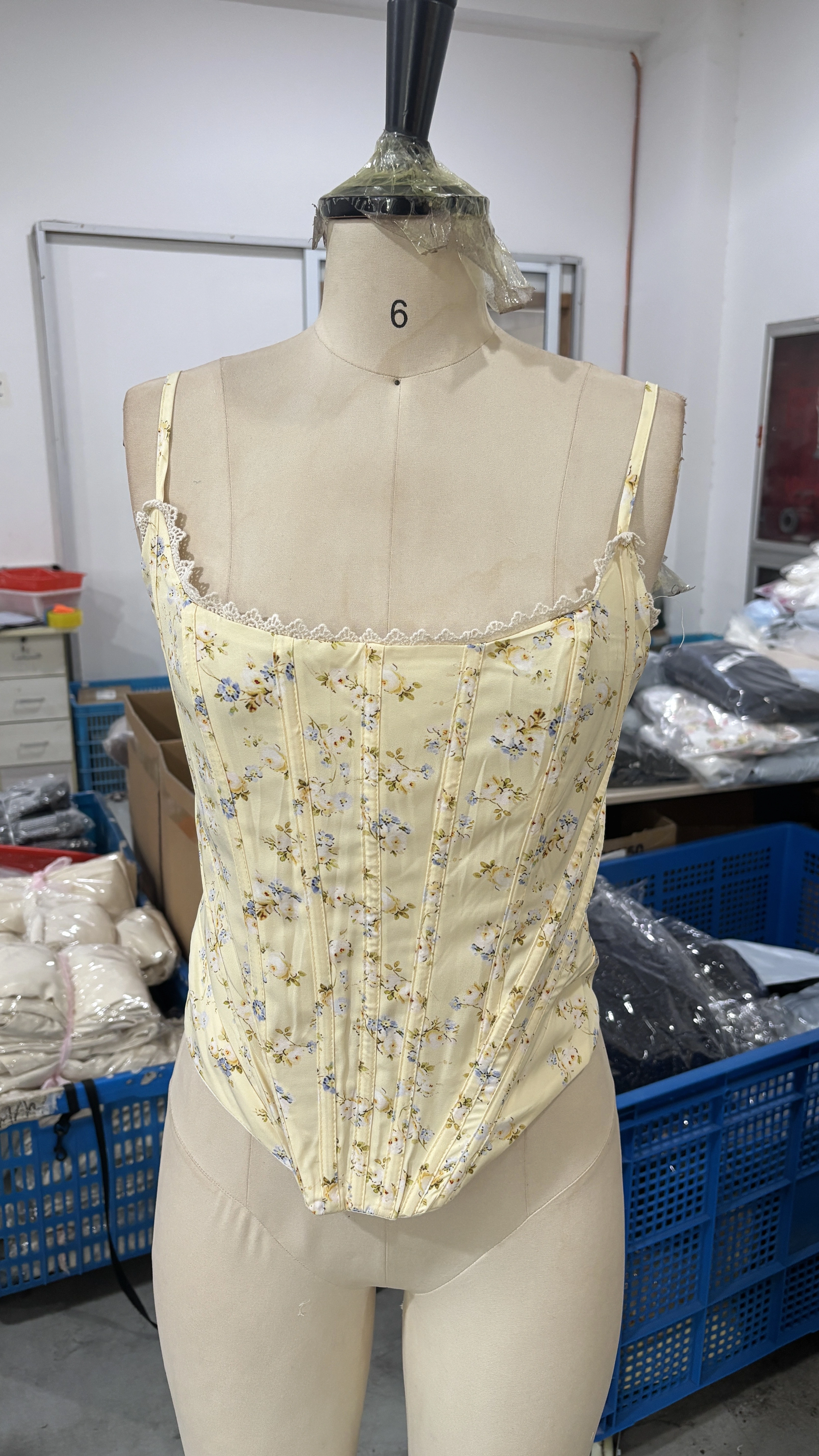 Ensemble jupe à volants élégante pour femmes, Sexy, dentelle, sans manches, hauts transparents, lign