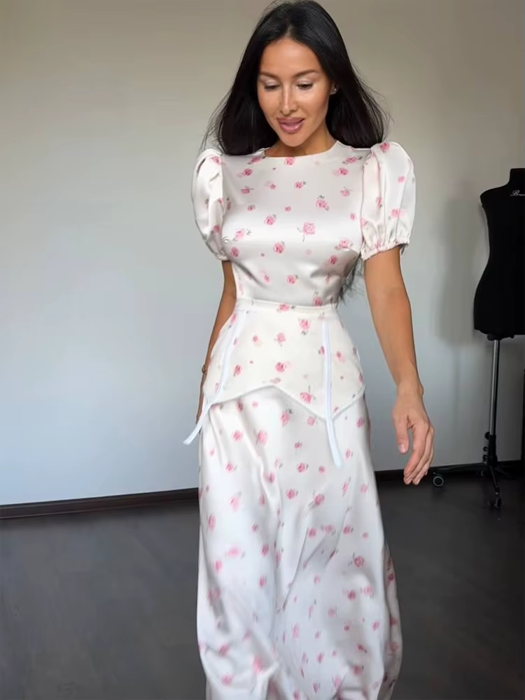Ensemble jupe et haut élégant en satin imprimé pour femme – Col rond, manches courtes, taille haute 