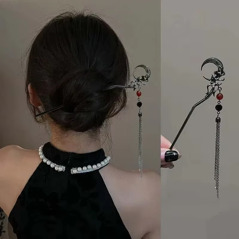 Épingle à cheveux à pampilles roses de Style chinois, avec cheveux enroulés à l'arrière de la tête,