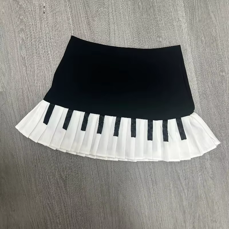 Jupe plissée vintage piano noir et blanc de style doux et épicé pour femmes, nouveau design de print