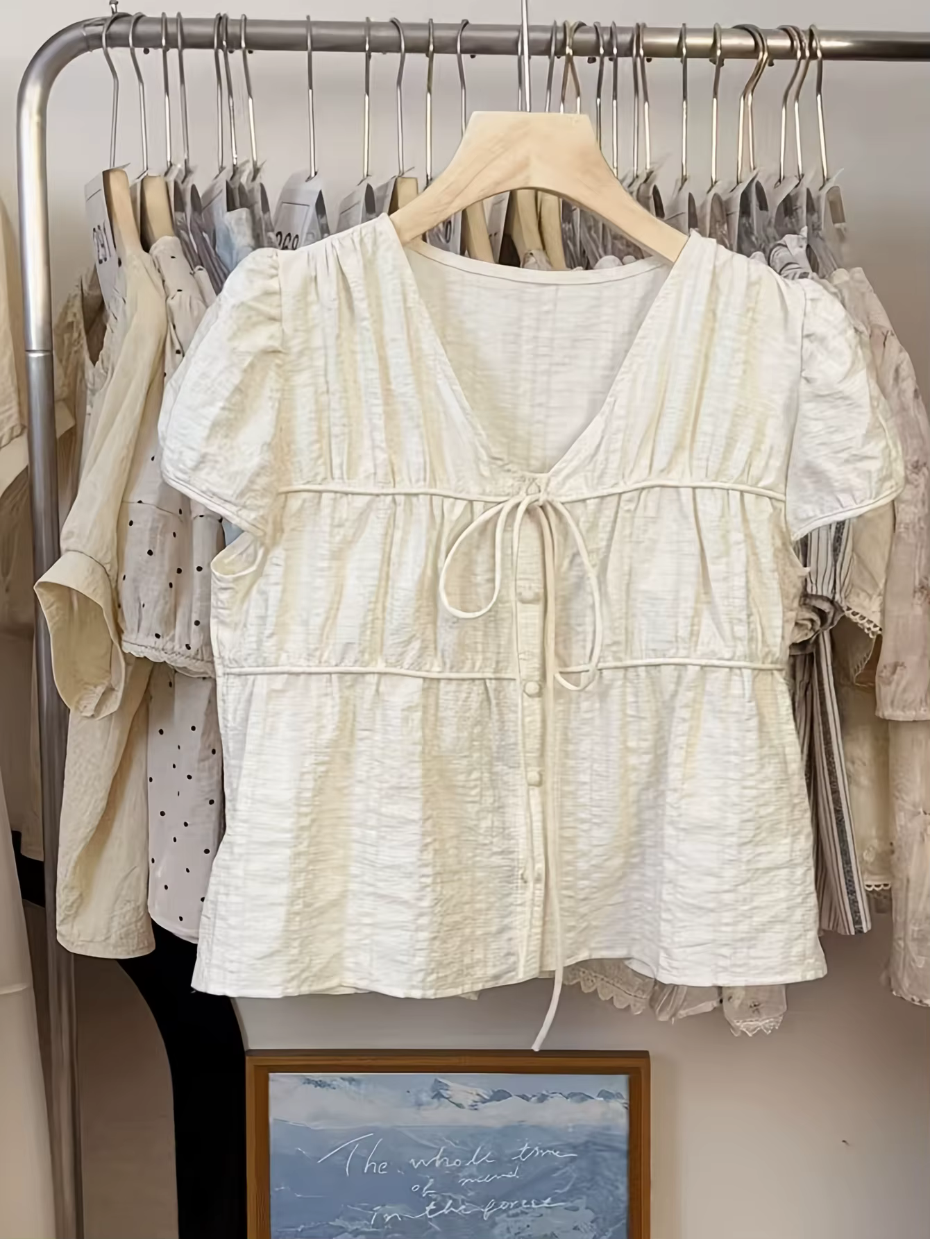 Chemisier beige à col en V pour femme, manches bouffantes, à nouer devant, manches courtes, haut déc