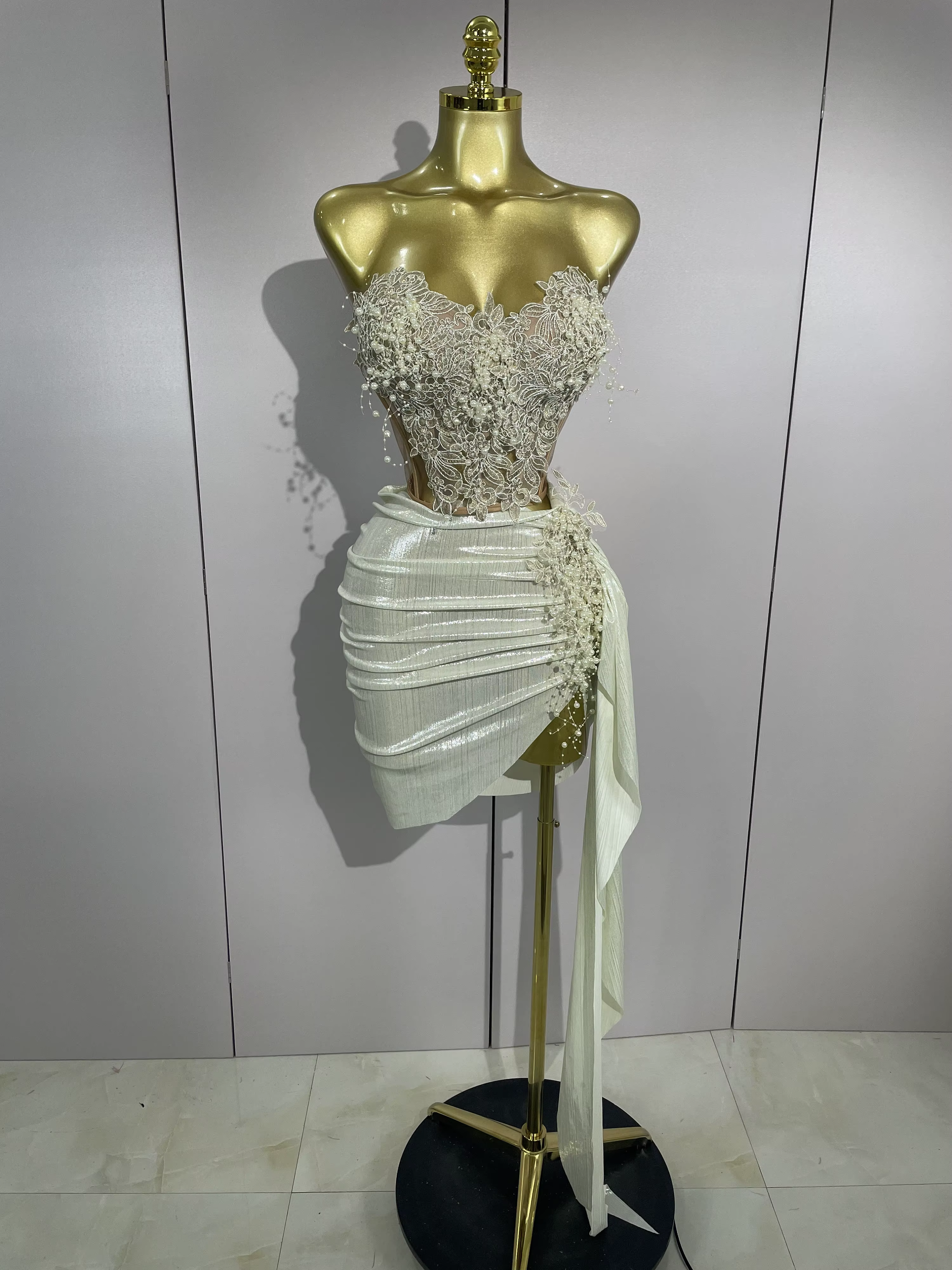 STOCK luxe perles brillantes Sexy jupe asymétrique 2 pièces ensemble 2025 femmes soirée fête d'anniv