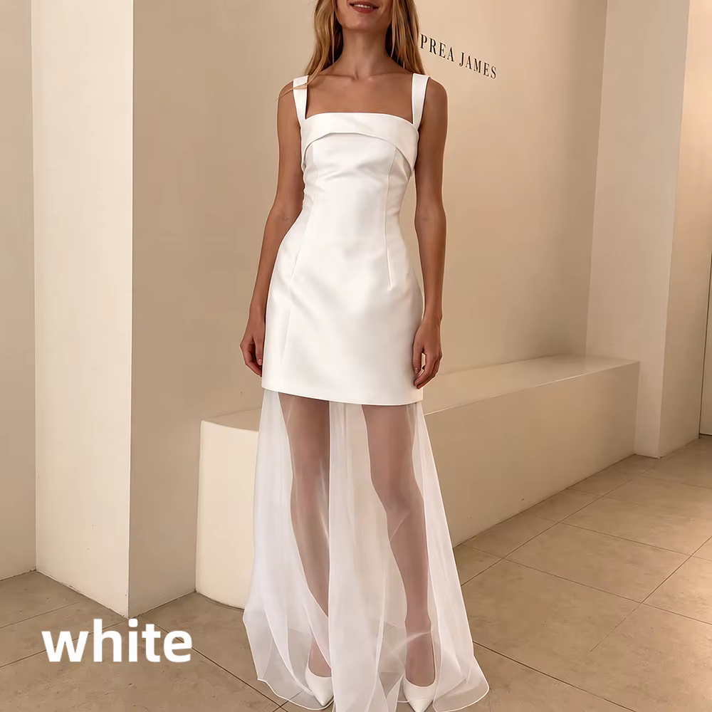 Robe de mariée courte en satin col carré bretelles fines, jupe en tulle transparent, modèle minimali
