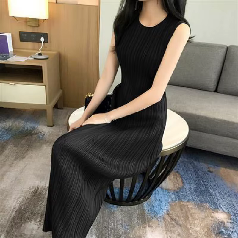 Robe tube droit longue plissée pour femme, jupe tube droit, gilet sans manches, été, 2024