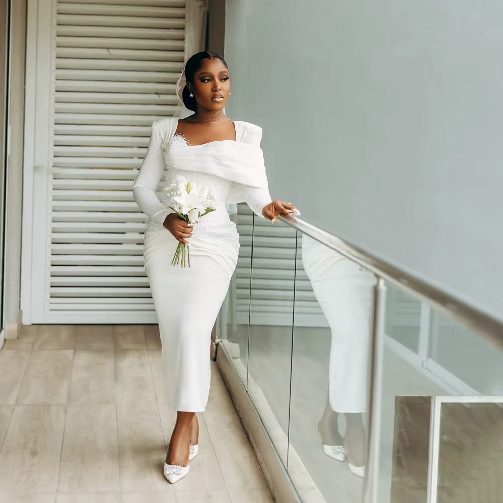 Robes de mariée blanches civiles pour la mariée, col transparent, manches longues, longueur thé, per