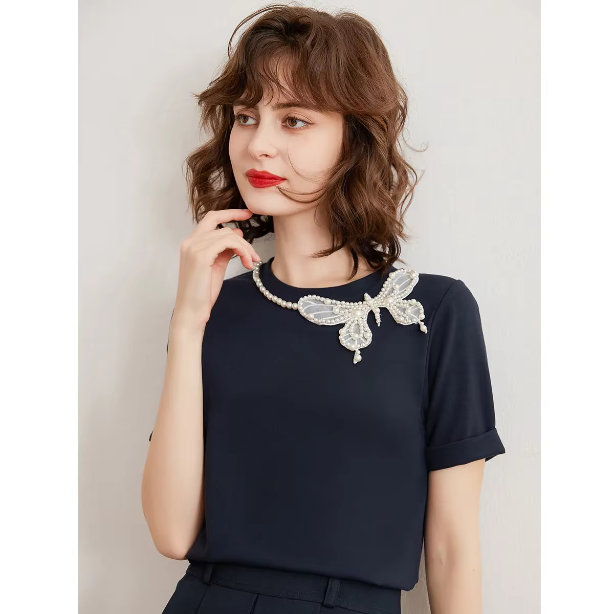 Modiis Yao-T-shirt à manches courtes et col rond pour femme, pull papillon perlé, haut décontracté,