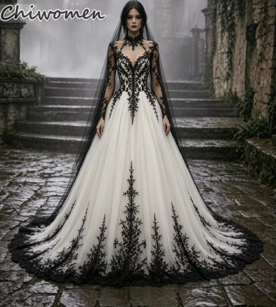 Robe de mariée gothique noire en dentelle blanche 2026, style médiéval, pour fuite en cachette, à ma