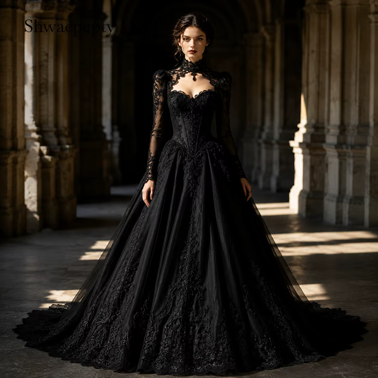 Robe de mariée gothique noire à col montant, manches longues illusion, appliques en dentelle, corset