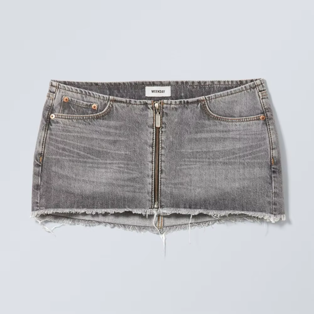 Jupe courte en jean gris décontractée Y2K pour femmes, fermeture éclair, style rétro, taille basse,