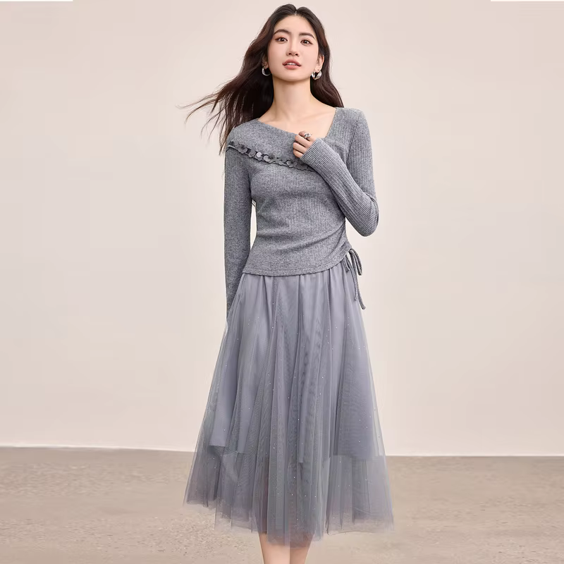 Ensemble jupe et pull à sequins SENTUBILA pour femme, collection automne 2026, col irrégulier, taill