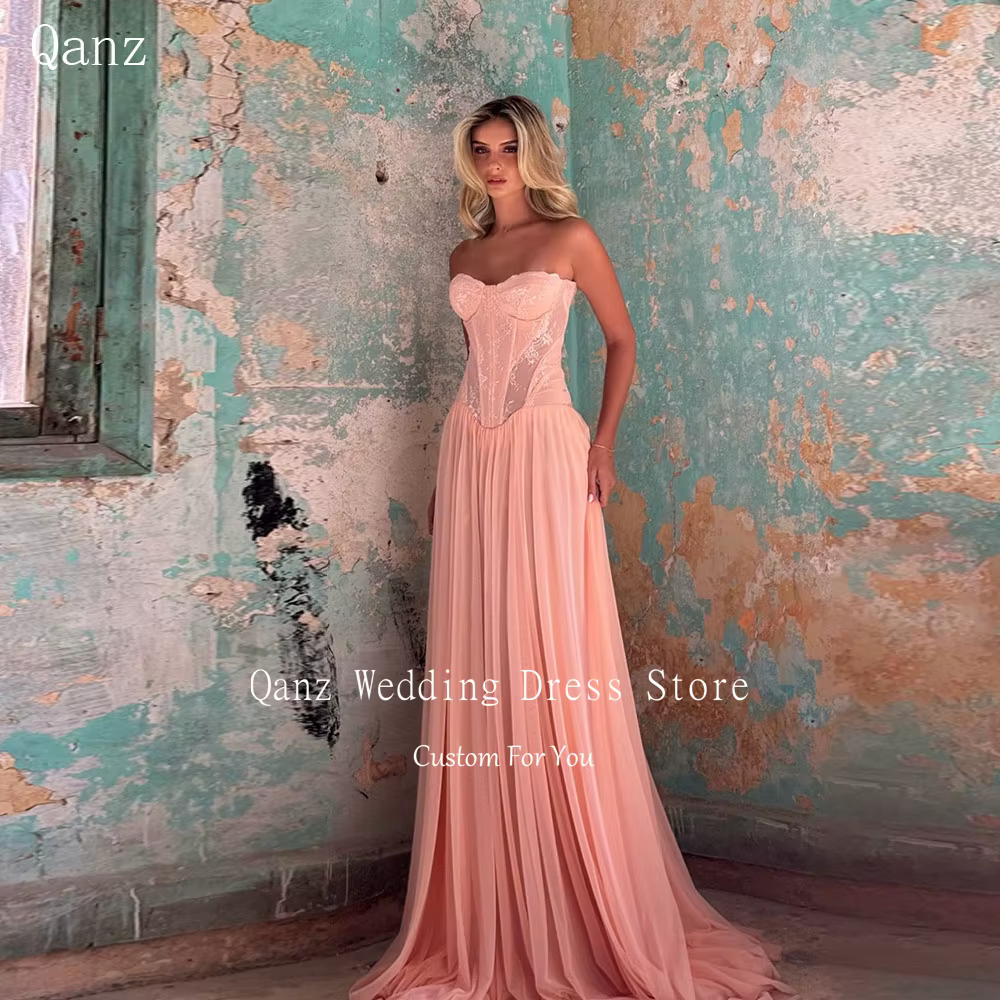 Robe de bal longue en mousseline de corail personnalisée Qanz, coupe trapèze, décolleté cœur, dentel