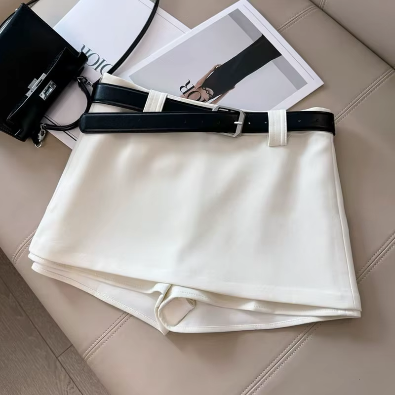 Jupes de bureau noires et blanches pour femmes