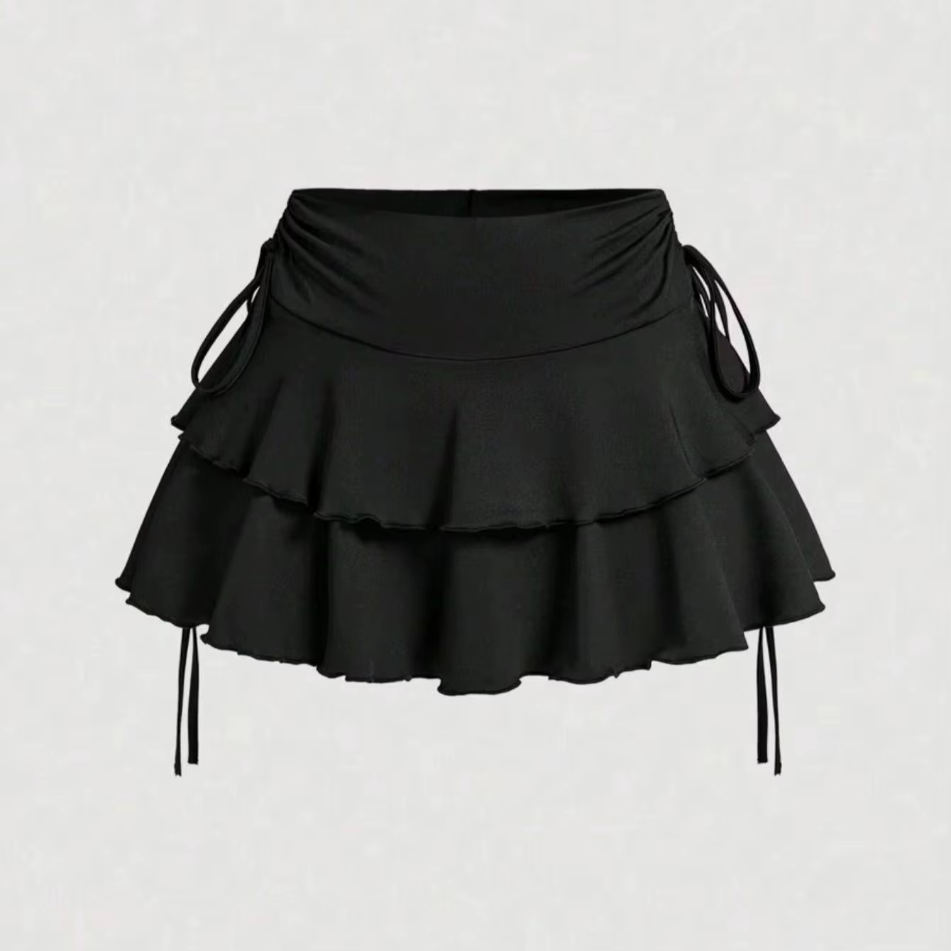 Jupe mini évasée unie à taille haute avec cordon de serrage et détail plissé, idéale pour les tenues de fête, de plage et de vacances d'été